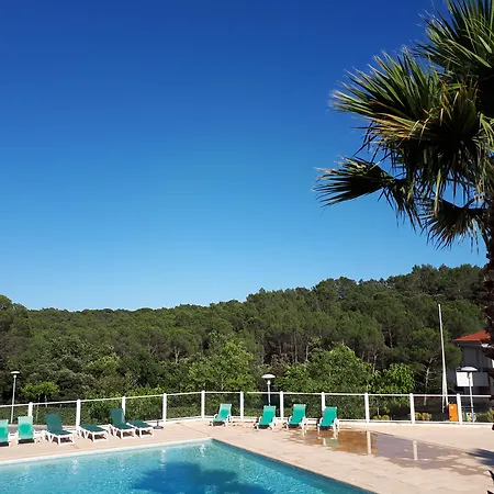 Les Parasols D'argens * Roquebrune-sur Argens