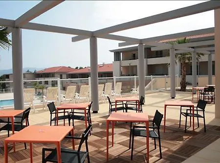 Prázdninový areál Les Parasols D'argens